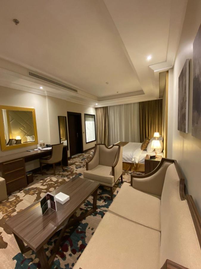 Temandra Hotel Jeddah Exterior photo