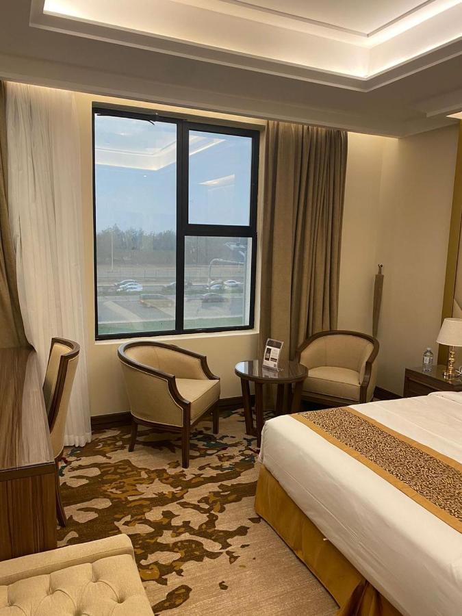 Temandra Hotel Jeddah Exterior photo